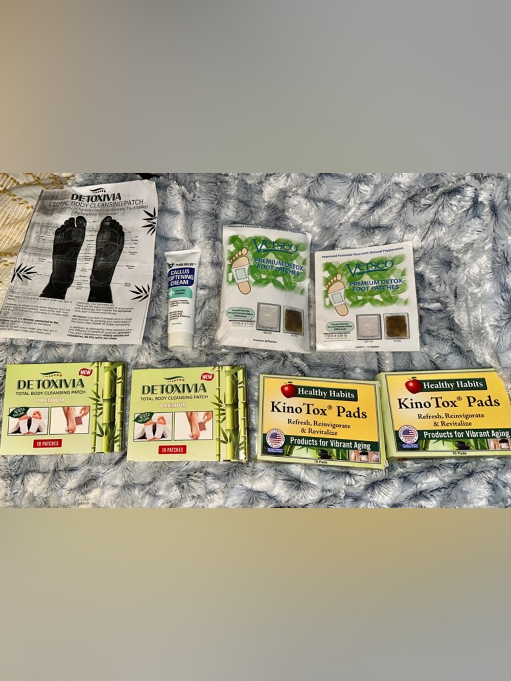 Lot Of 90 Verseo ~ DETOXIVIA ~ Kino Tox Overnight Cleansing Detox Foot Pads NIB